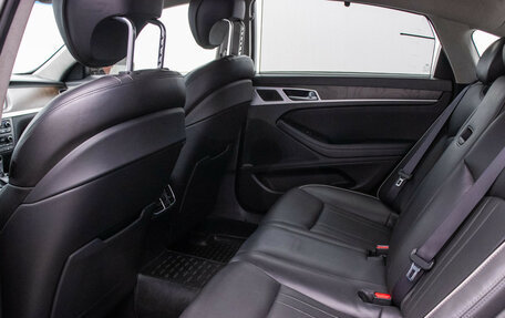 Hyundai Genesis II, 2015 год, 2 340 000 рублей, 11 фотография