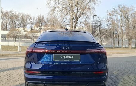 Audi e-tron I, 2020 год, 4 830 000 рублей, 5 фотография