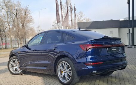 Audi e-tron I, 2020 год, 4 830 000 рублей, 7 фотография