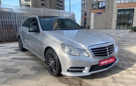 Mercedes-Benz E-Класс, 2011 год, 1 490 000 рублей, 1 фотография