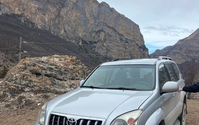 Toyota Land Cruiser Prado 120 рестайлинг, 2003 год, 1 350 000 рублей, 1 фотография