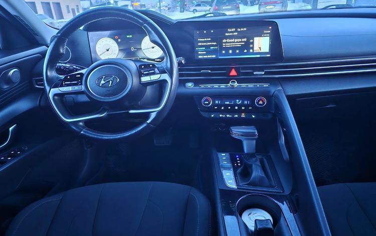 Hyundai Elantra VI рестайлинг, 2020 год, 1 400 000 рублей, 10 фотография