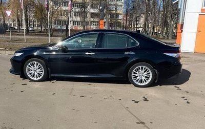 Toyota Camry, 2019 год, 4 000 000 рублей, 1 фотография