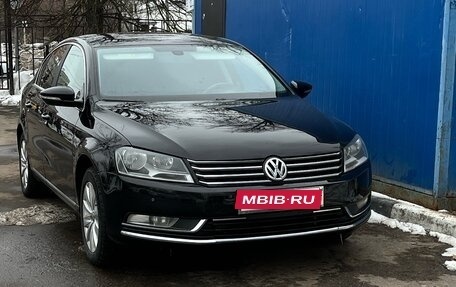 Volkswagen Passat B7, 2011 год, 700 000 рублей, 1 фотография