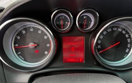 Opel Astra J, 2011 год, 820 000 рублей, 10 фотография