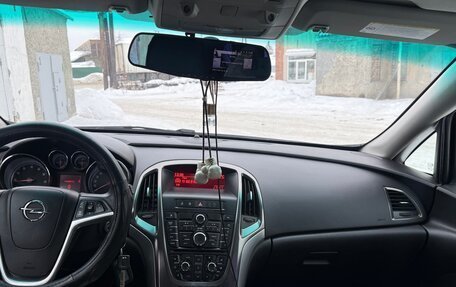 Opel Astra J, 2011 год, 820 000 рублей, 8 фотография