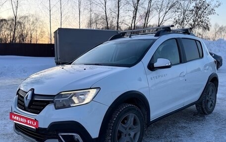 Renault Sandero II рестайлинг, 2019 год, 800 000 рублей, 5 фотография