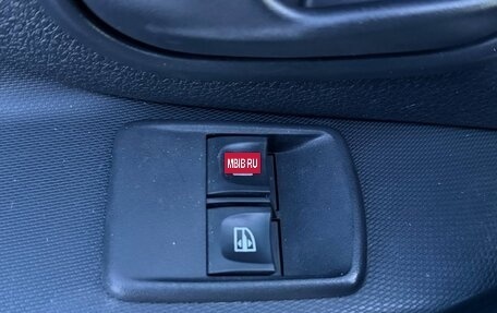 Renault Sandero II рестайлинг, 2019 год, 800 000 рублей, 7 фотография