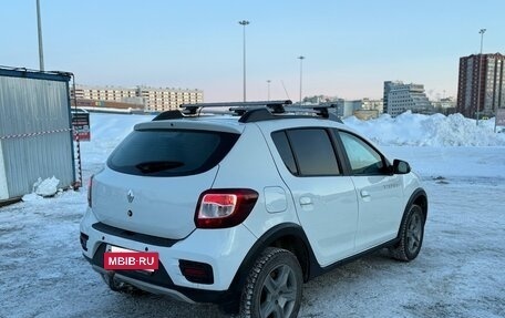 Renault Sandero II рестайлинг, 2019 год, 800 000 рублей, 3 фотография