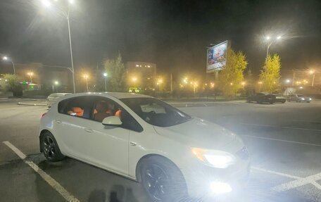 Opel Astra J, 2012 год, 670 000 рублей, 10 фотография