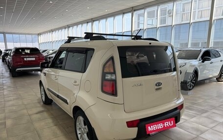 KIA Soul I рестайлинг, 2010 год, 900 000 рублей, 6 фотография