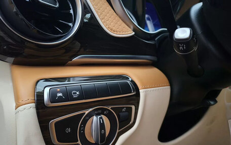 Mercedes-Benz V-Класс, 2022 год, 37 770 000 рублей, 14 фотография