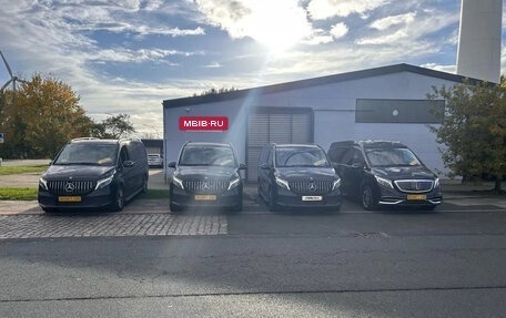 Mercedes-Benz V-Класс, 2022 год, 37 770 000 рублей, 3 фотография