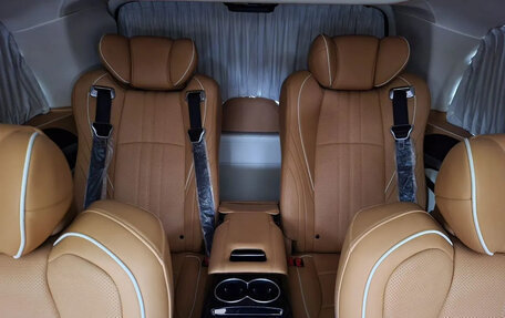 Mercedes-Benz V-Класс, 2022 год, 37 770 000 рублей, 19 фотография