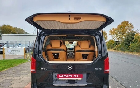 Mercedes-Benz V-Класс, 2022 год, 37 770 000 рублей, 13 фотография