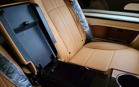 Mercedes-Benz V-Класс, 2022 год, 37 770 000 рублей, 29 фотография