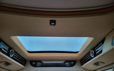Mercedes-Benz V-Класс, 2022 год, 37 770 000 рублей, 39 фотография