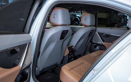 BMW 5 серия, 2024 год, 8 999 999 рублей, 16 фотография