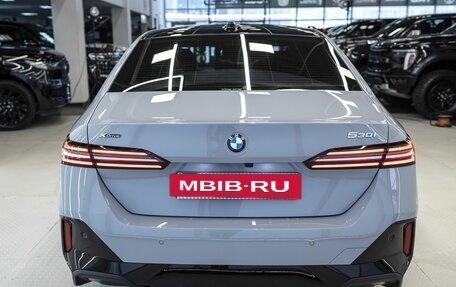 BMW 5 серия, 2024 год, 8 999 999 рублей, 8 фотография