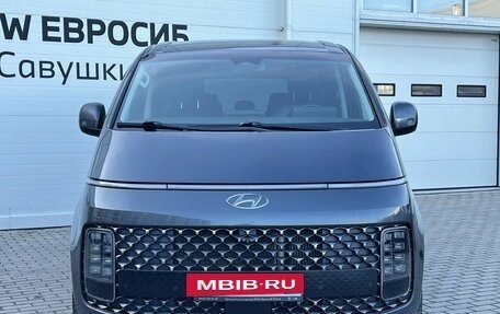 Hyundai Staria, 2021 год, 4 899 000 рублей, 3 фотография