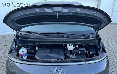 Hyundai Staria, 2021 год, 4 899 000 рублей, 9 фотография