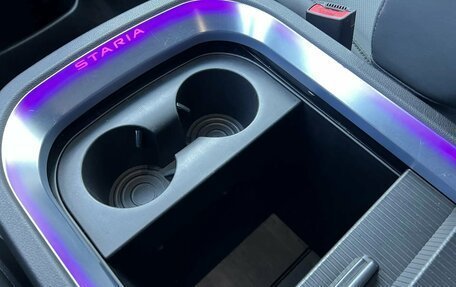 Hyundai Staria, 2021 год, 4 899 000 рублей, 16 фотография