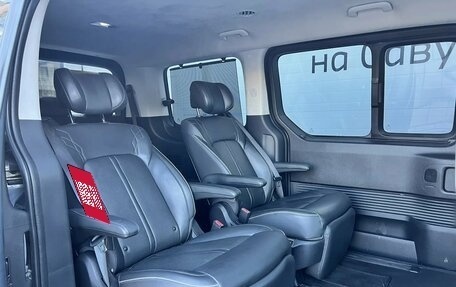 Hyundai Staria, 2021 год, 4 899 000 рублей, 28 фотография