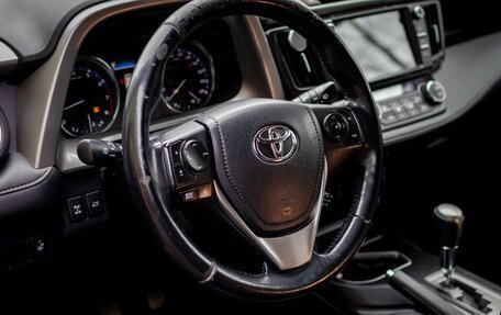 Toyota RAV4, 2016 год, 2 000 000 рублей, 20 фотография