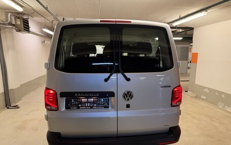 Volkswagen Caravelle T6 рестайлинг, 2023 год, 4 500 900 рублей, 4 фотография