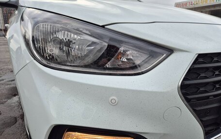 Hyundai Solaris II рестайлинг, 2018 год, 1 625 000 рублей, 21 фотография