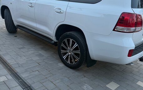 Toyota Land Cruiser 200, 2010 год, 3 350 000 рублей, 4 фотография