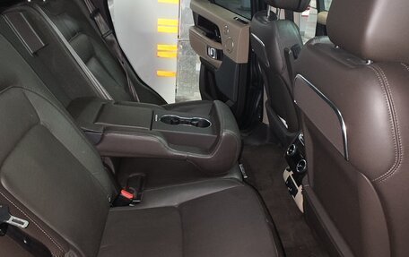 Land Rover Range Rover IV рестайлинг, 2019 год, 6 500 000 рублей, 10 фотография