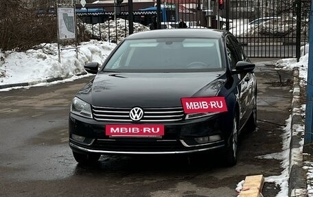Volkswagen Passat B7, 2011 год, 700 000 рублей, 4 фотография