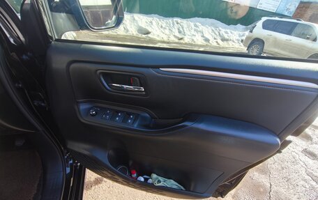 Toyota Esquire I, 2016 год, 1 900 000 рублей, 22 фотография