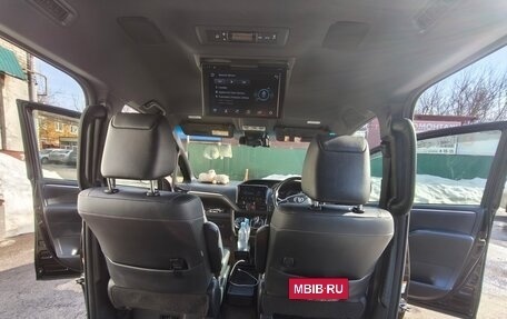 Toyota Esquire I, 2016 год, 1 900 000 рублей, 21 фотография