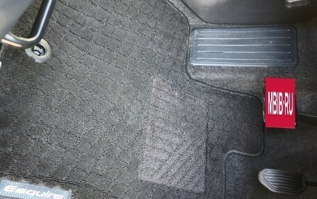 Toyota Esquire I, 2016 год, 1 900 000 рублей, 31 фотография