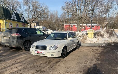 Hyundai Sonata IV рестайлинг, 2004 год, 300 000 рублей, 5 фотография