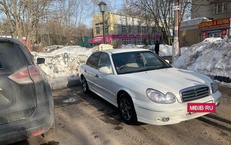 Hyundai Sonata IV рестайлинг, 2004 год, 300 000 рублей, 3 фотография