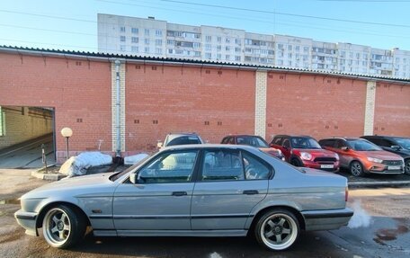 BMW 5 серия, 1992 год, 555 555 рублей, 10 фотография