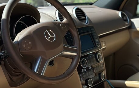 Mercedes-Benz GL-Класс, 2010 год, 1 900 000 рублей, 7 фотография