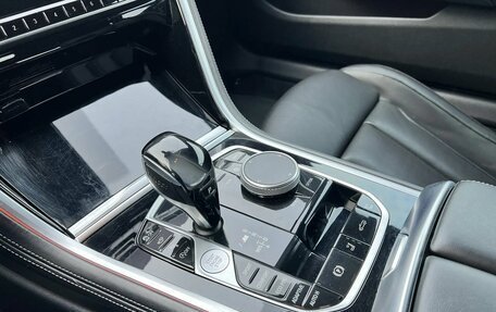 BMW 8 серия, 2019 год, 8 500 000 рублей, 14 фотография