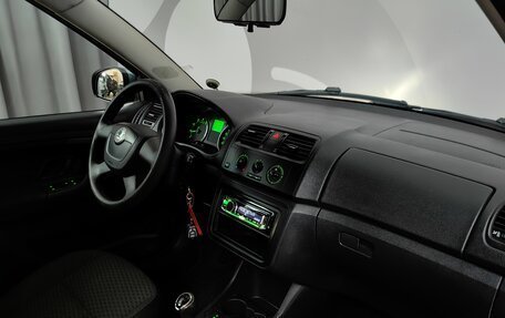 Skoda Fabia II, 2012 год, 649 000 рублей, 12 фотография