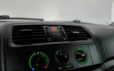 Skoda Fabia II, 2012 год, 649 000 рублей, 13 фотография