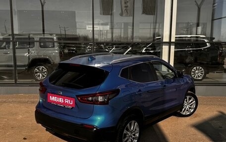 Nissan Qashqai, 2021 год, 1 815 000 рублей, 6 фотография