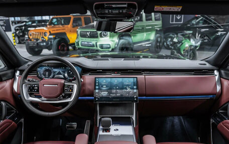 Land Rover Range Rover IV рестайлинг, 2025 год, 23 200 000 рублей, 2 фотография