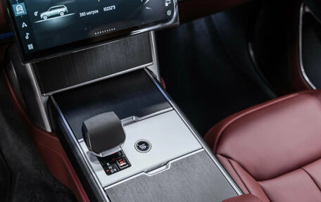 Land Rover Range Rover IV рестайлинг, 2025 год, 23 200 000 рублей, 14 фотография