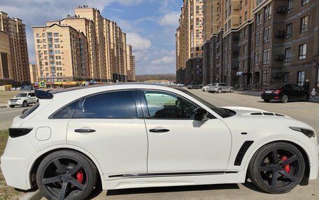 Infiniti QX70, 2014 год, 2 099 000 рублей, 5 фотография