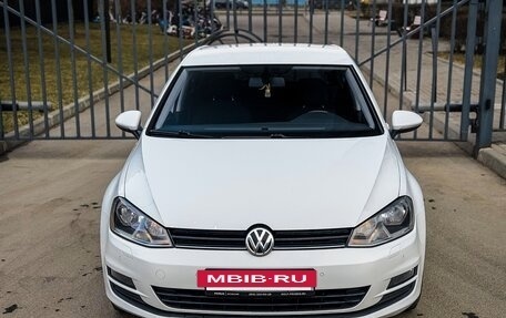 Volkswagen Golf VII, 2013 год, 950 000 рублей, 3 фотография