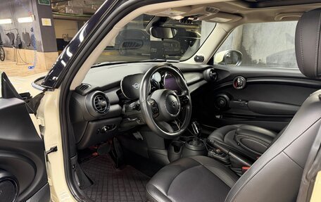 MINI Hatch, 2019 год, 2 300 000 рублей, 6 фотография