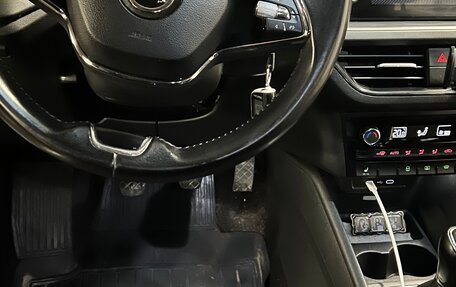 Skoda Rapid II, 2020 год, 1 280 000 рублей, 23 фотография